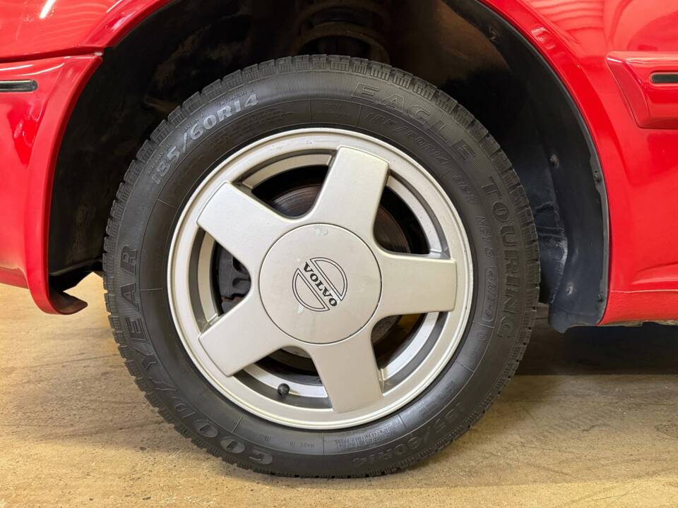 Bild 18/20 von Volvo 480 Turbo (1994)