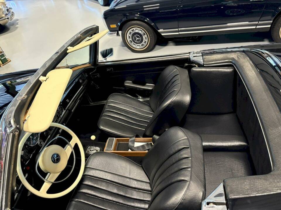 Bild 20/36 von Mercedes-Benz 280 SL (1968)