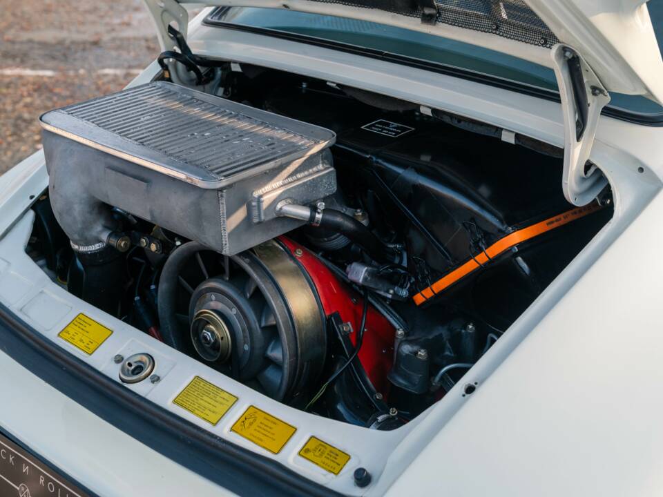 Bild 29/32 von Porsche 935 dp II (1980)