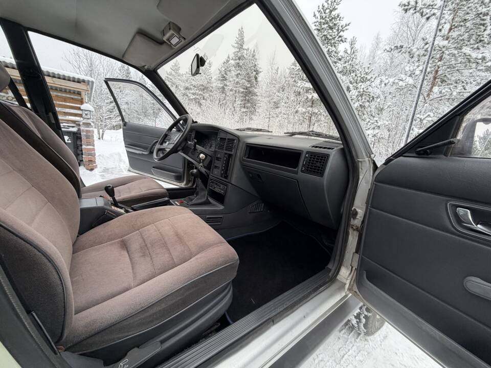 Bild 46/62 von Peugeot 505 Break 4x4 Dangel (1988)