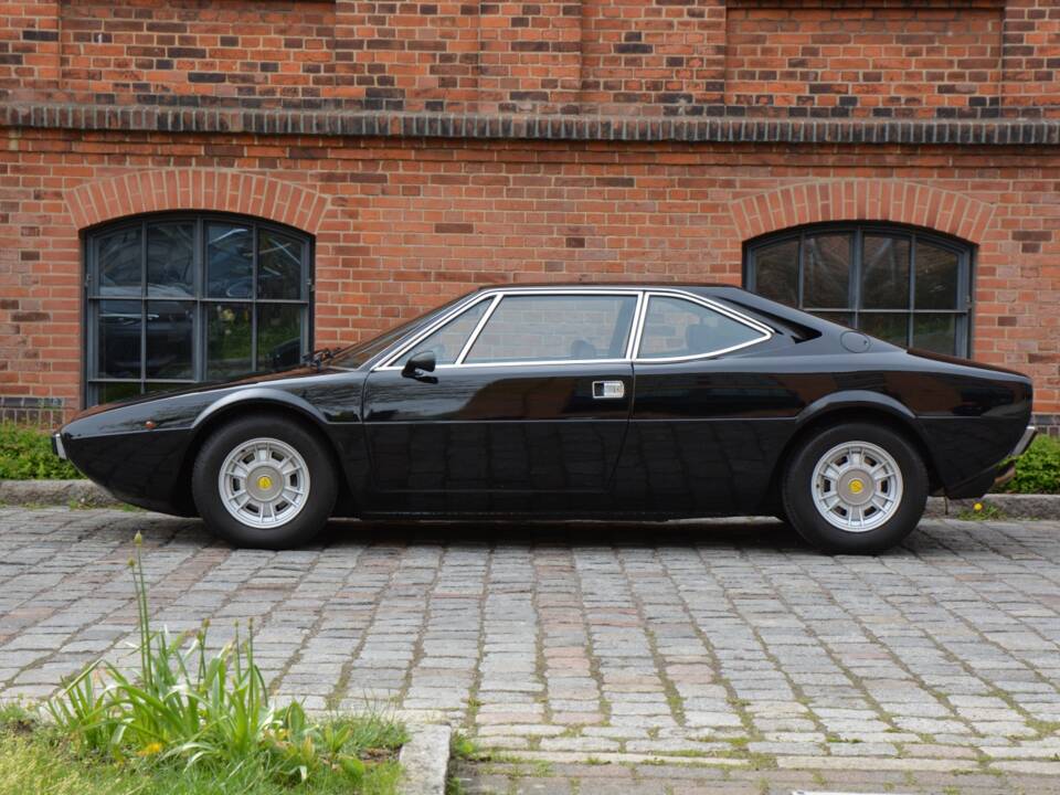 Bild 44/50 von Ferrari Dino 208 GT4 (1976)