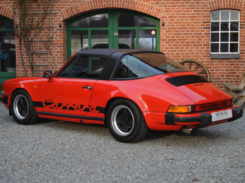 Image 2/17 of Porsche 911 Carrera 3.0 (1977)