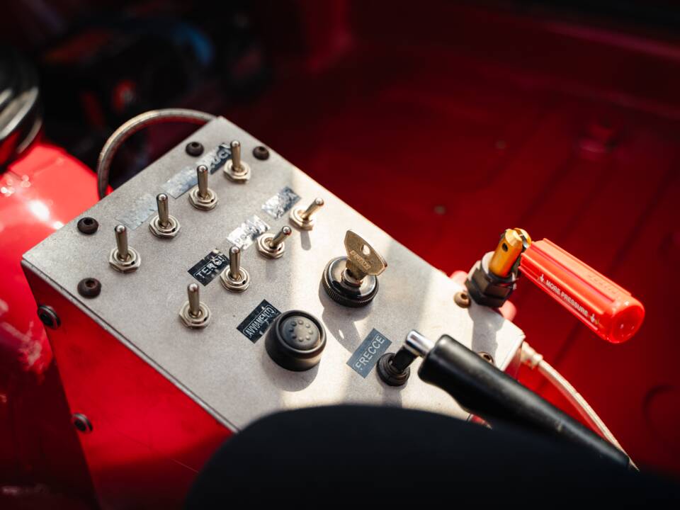 Imagen 21/81 de Alfa Romeo 1750 GT Veloce (1968)