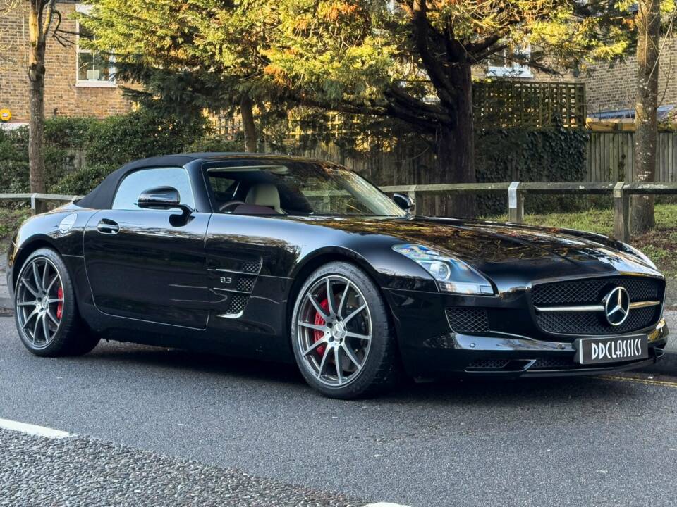Afbeelding 7/26 van Mercedes-Benz SLS AMG GT Roadster (2014)