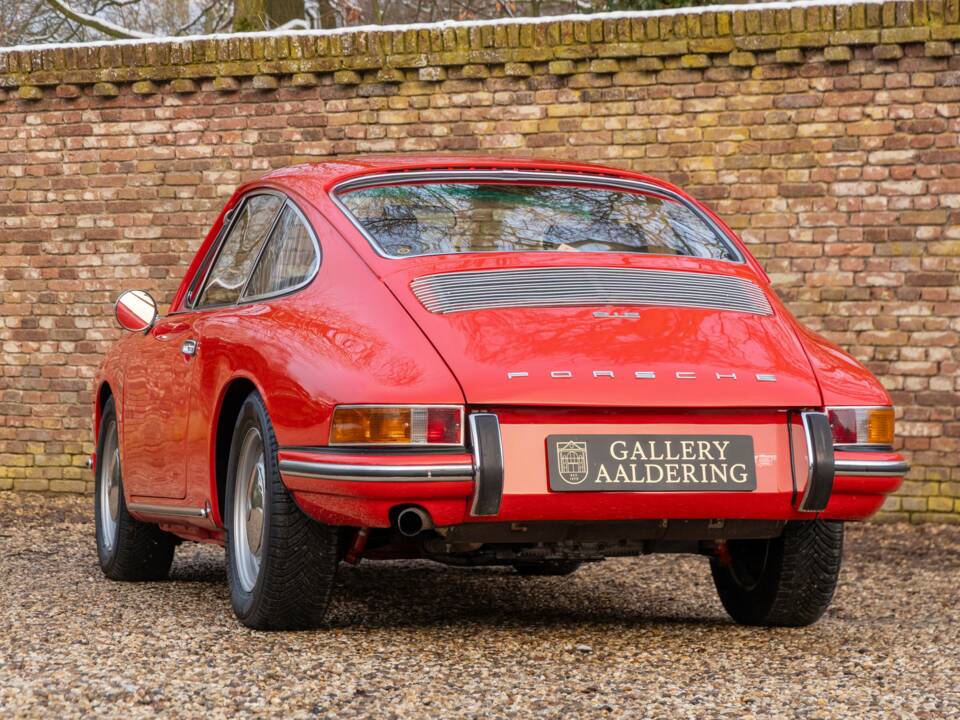 Immagine 6/50 di Porsche 912 (1968)