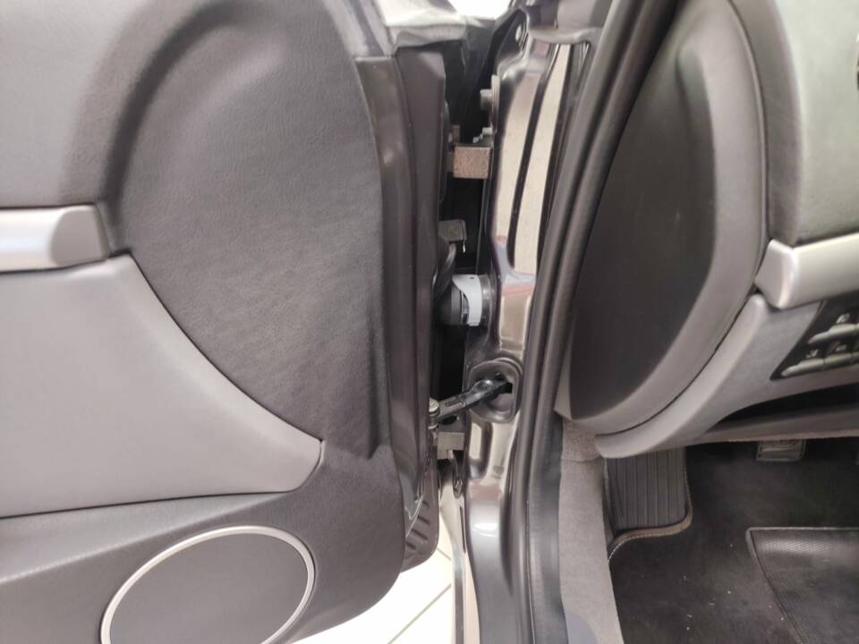 Bild 65/86 von Alfa Romeo Spider 2.2 JTS (2007)