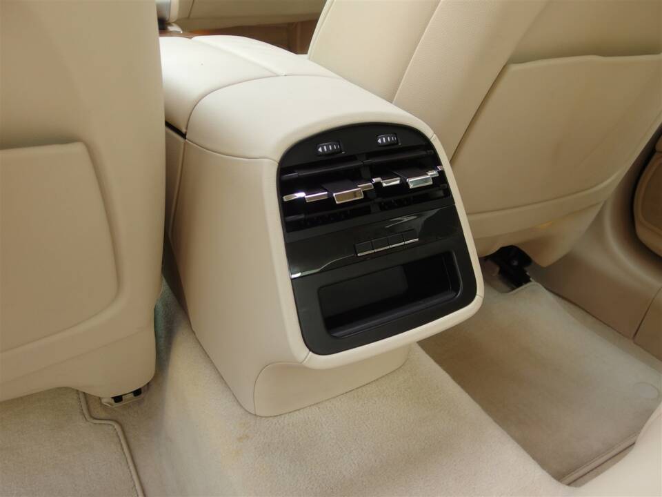 Imagen 73/99 de Maserati Quattroporte GTS (2013)