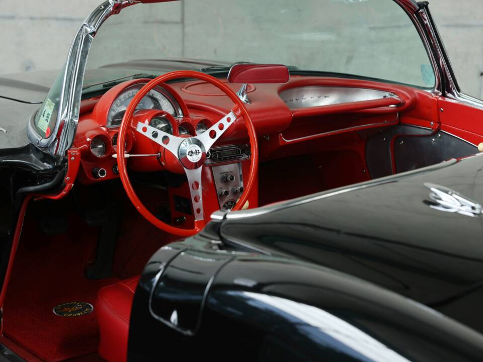 Image 26/50 de Chevrolet Corvette (1959)