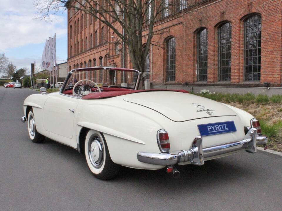 Image 16/17 of Mercedes-Benz 190 SL (1959)