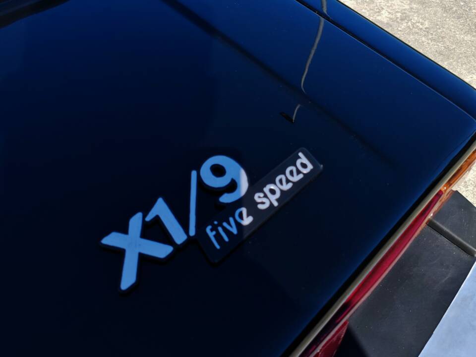 Image 17/44 of FIAT X 1&#x2F;9 (1981)