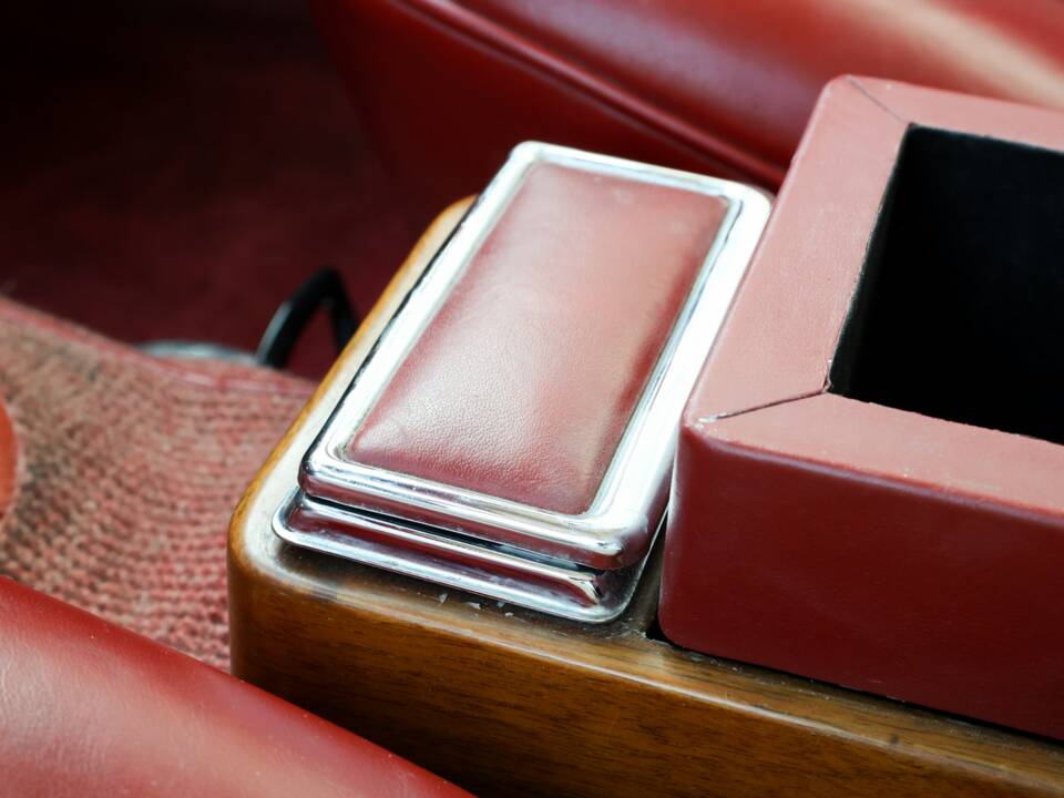 Image 47/70 of Mercedes-Benz 280 SL (1967)
