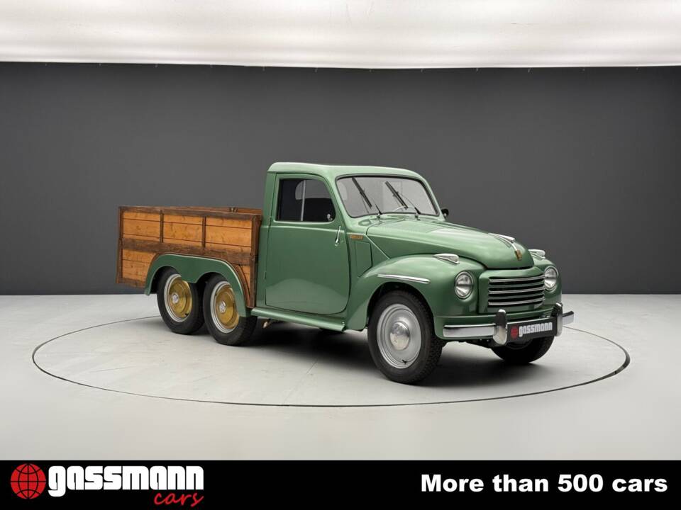 Image 3/15 of FIAT 500 C Furgonato (1951)