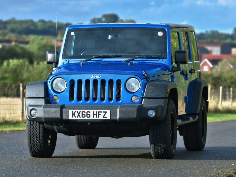 Bild 1/50 von Jeep Wrangler 3.8 &quot;75th Aniversary&quot; (2016)