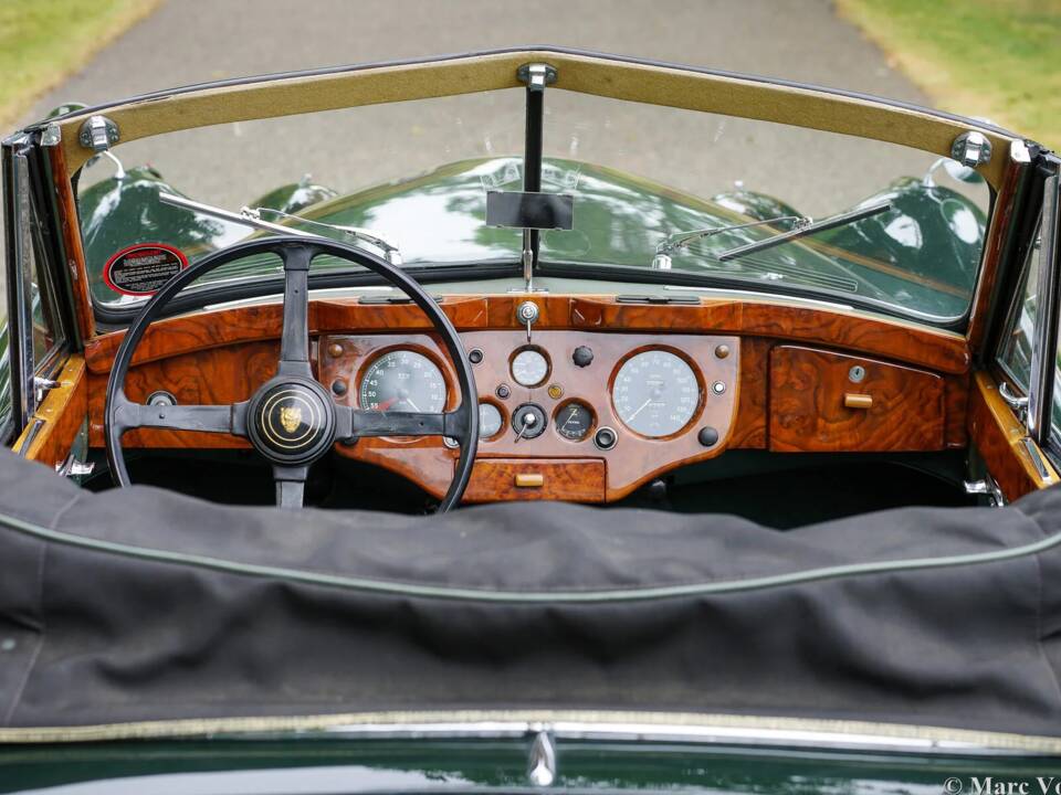 Afbeelding 33/59 van Jaguar XK 140 SE DHC (1955)