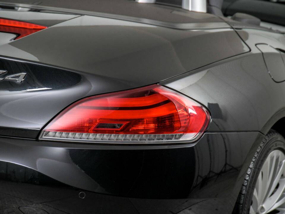 Image 30/50 of BMW Z4 sDrive23i (2009)