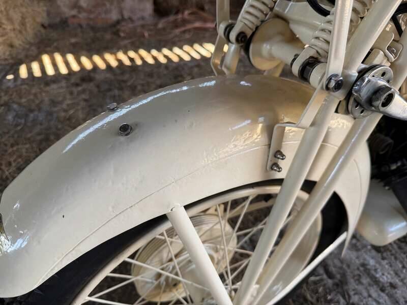 Image 31/40 of Moto Guzzi Alce (1945)