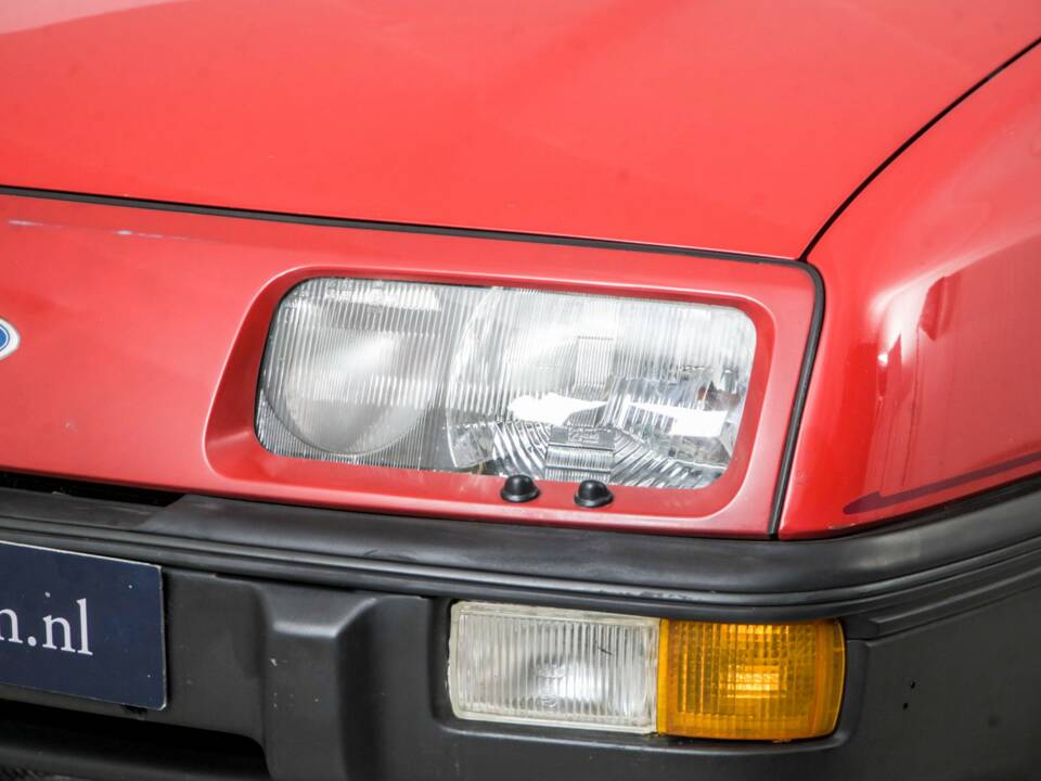 Afbeelding 22/50 van Ford Sierra 2.0 S (1987)