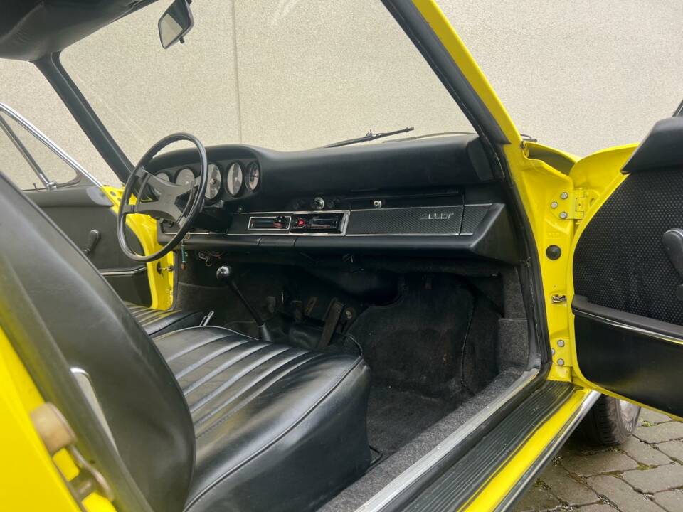Image 41/46 of Porsche 911 2.2 T (1969)
