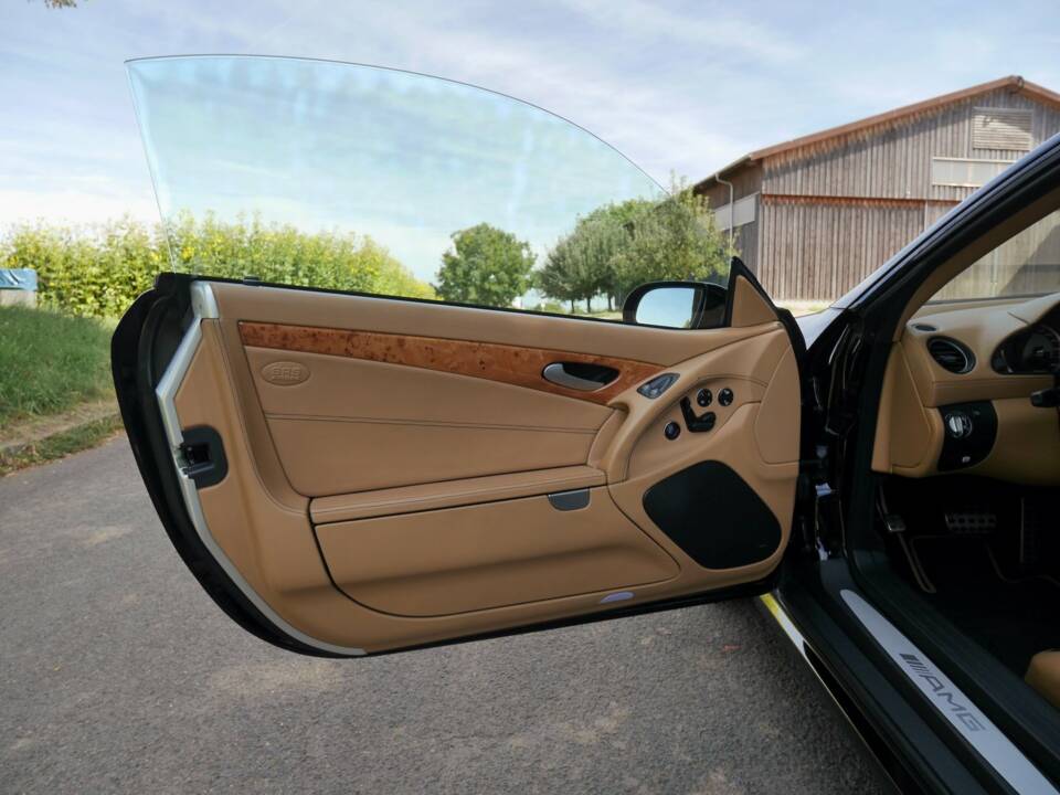 Bild 11/40 von Mercedes-Benz SL 65 AMG (2005)