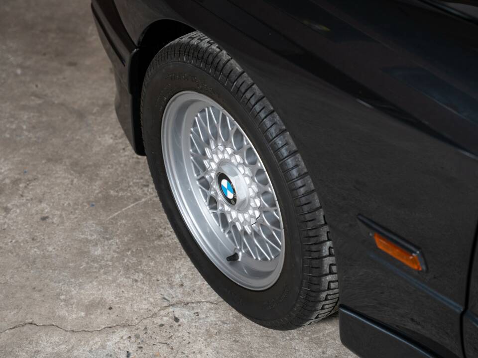 Bild 22/99 von BMW M3 (1986)