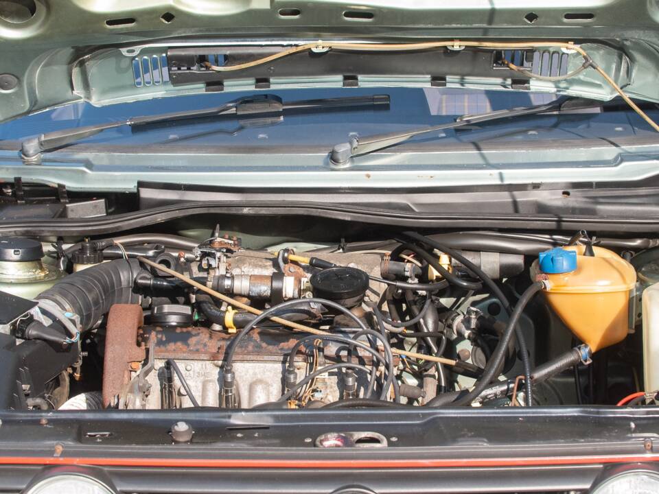 Imagen 5/50 de Volkswagen Golf Mk II Gti 1.8 (1988)
