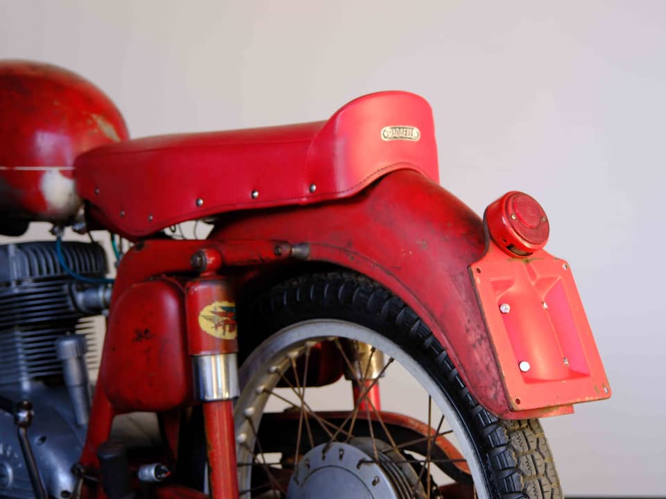 Image 52/83 of MV Agusta 175 CS Sport Disco Volante (1955)
