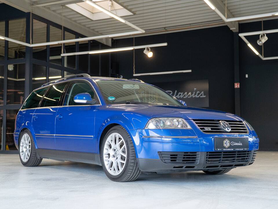 Image 15/59 de Volkswagen Passat Variant 4.0 W8 (2004)