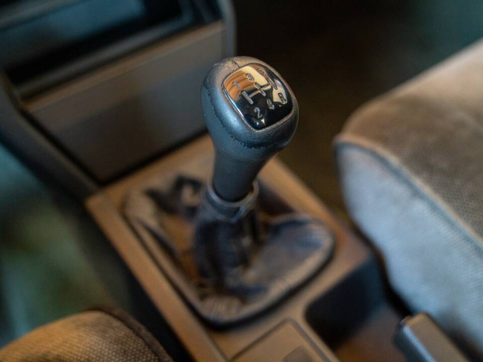 Image 40/50 de Alfa Romeo 164 2.0i V6 Turbo (1992)