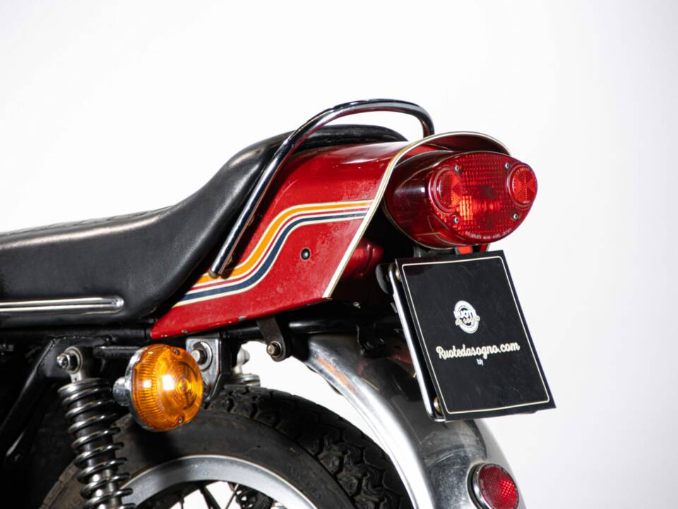 Imagen 20/50 de Kawasaki S2 350 (1972)