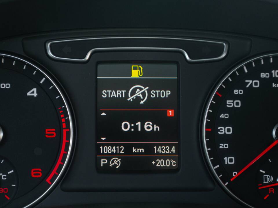 Bild 42/50 von Audi Q3 2.0 TDI quattro (2012)