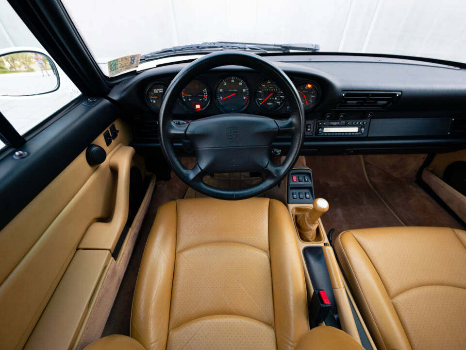 Bild 20/50 von Porsche 911 Carrera 4S (1996)