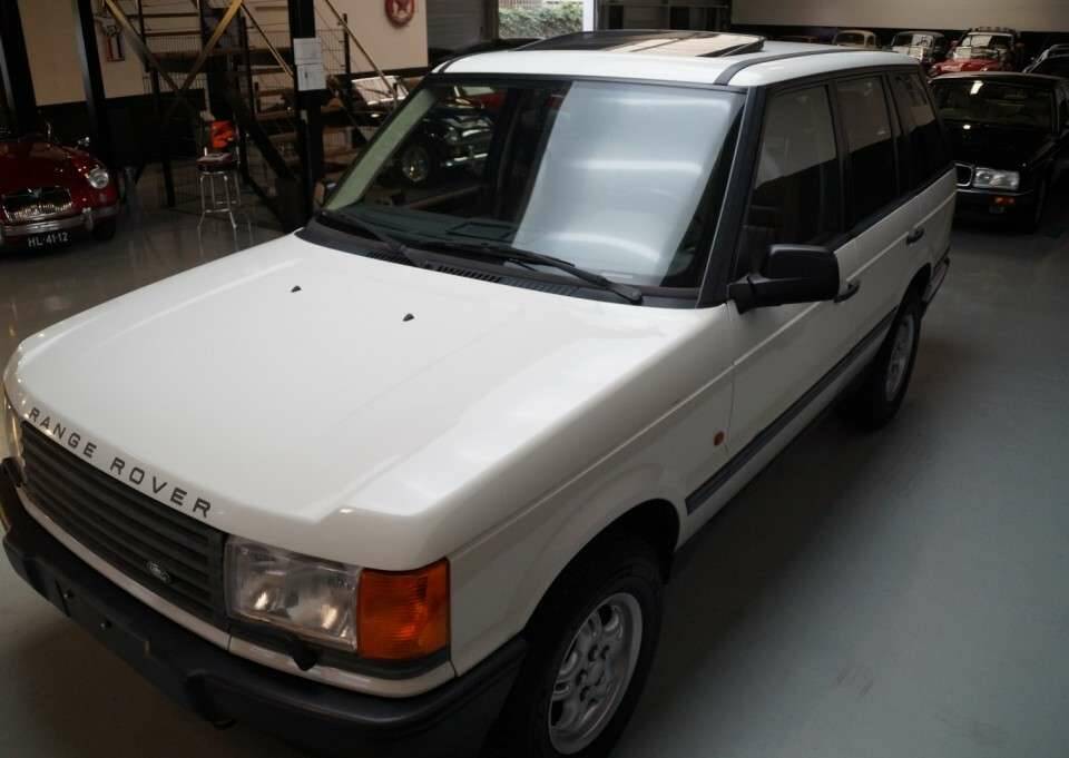 Bild 41/50 von Land Rover Range Rover 4.0 SE (1997)