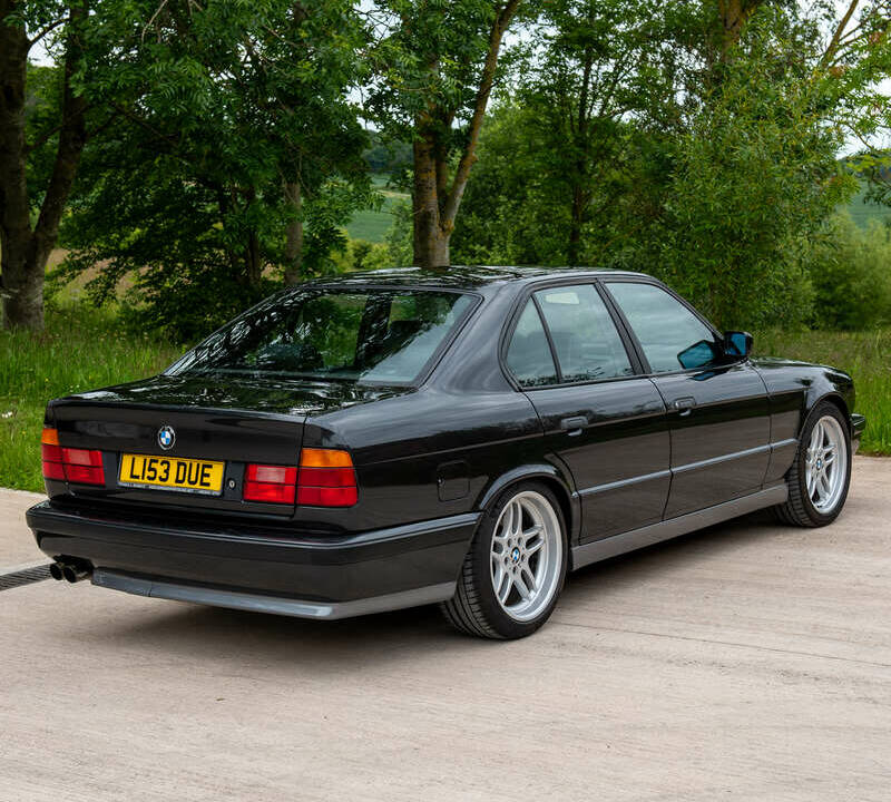 Bild 44/50 von BMW M5 (1994)