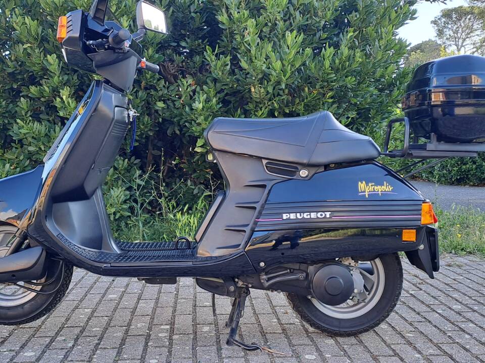 Image 1/6 of Peugeot Metropolis 50 (1993)