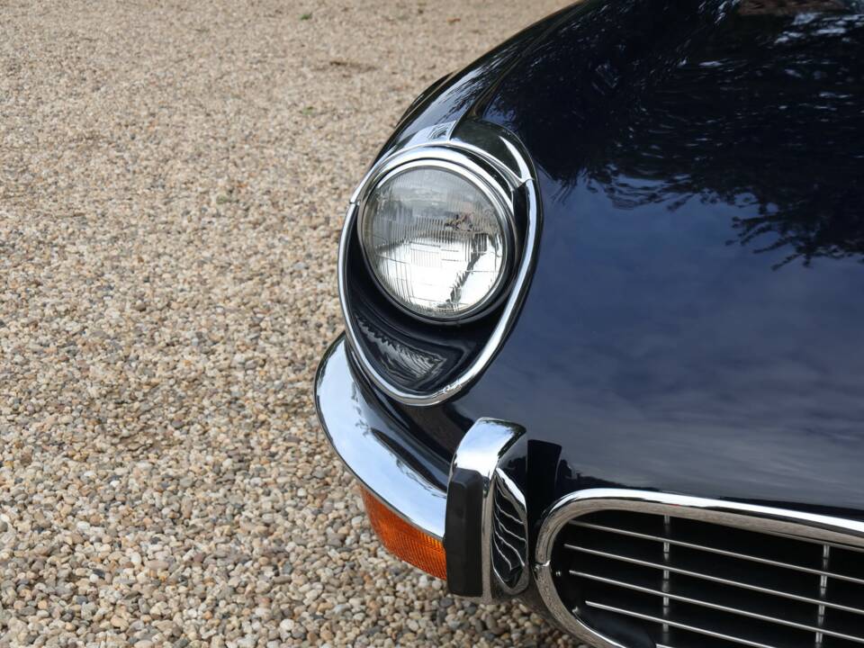 Bild 22/50 von Jaguar E-Type V12 (1973)