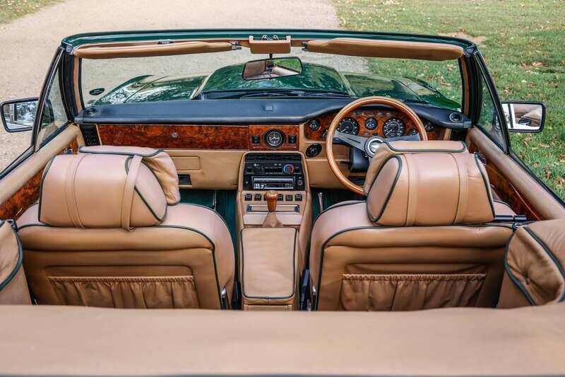 Bild 35/41 von Aston Martin V8 Vantage Volante (1988)
