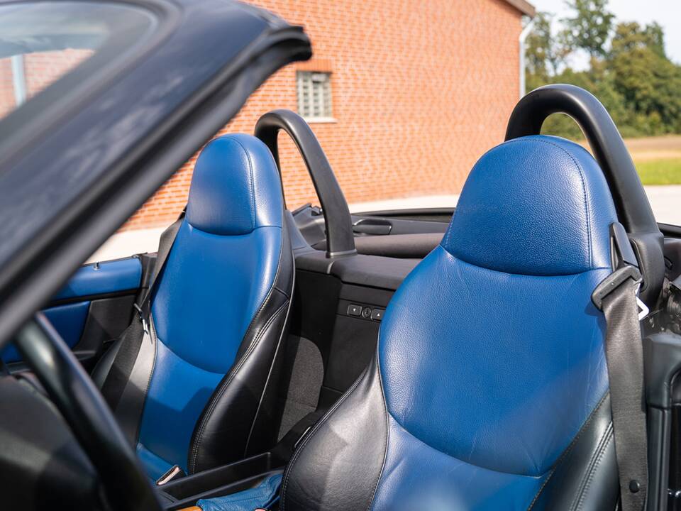 Bild 16/33 von BMW Z3 Cabriolet 3.0 (2002)