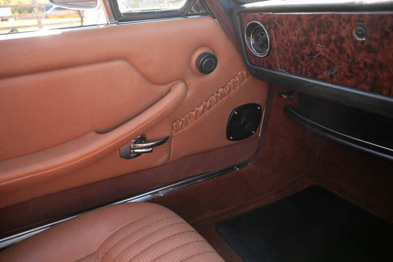 Image 22/47 of Triumph Stag (1975)