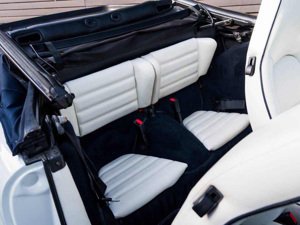 Bild 40/60 von Porsche 911 Carrera 3.2 (1987)