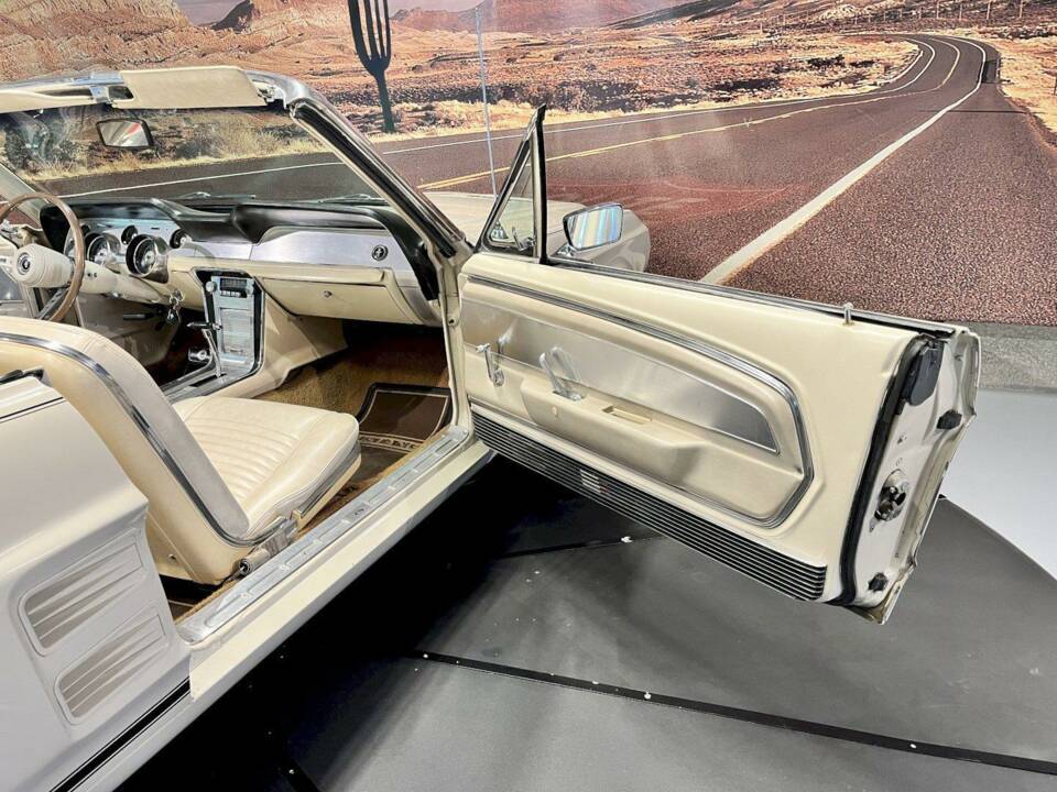 Bild 17/35 von Ford Mustang 390 GTA (1967)