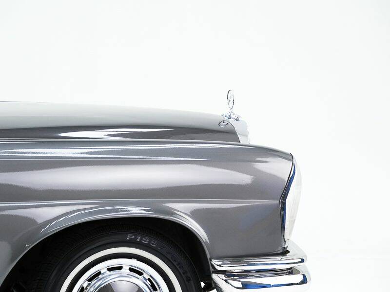 Image 11/15 of Mercedes-Benz 220 SE b (1963)