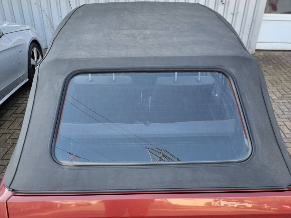 Image 4/20 of Volkswagen Golf Mk I Convertible 1.6 (1985)