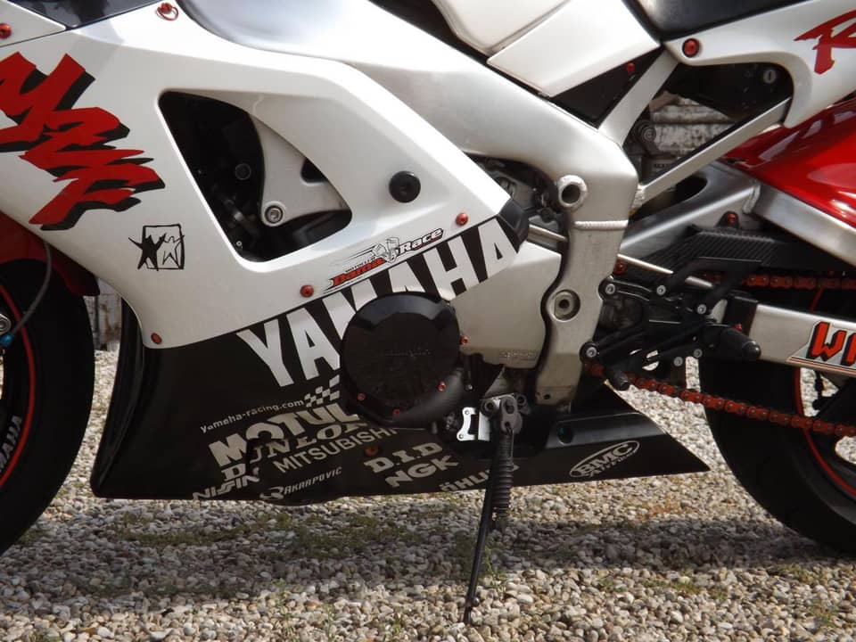 Bild 9/50 von Yamaha YZF 1000 R1 (1998)