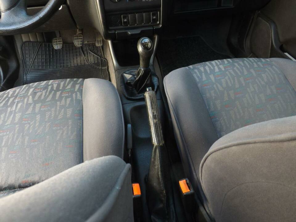 Afbeelding 42/50 van SEAT Cordoba 1.6i (1994)