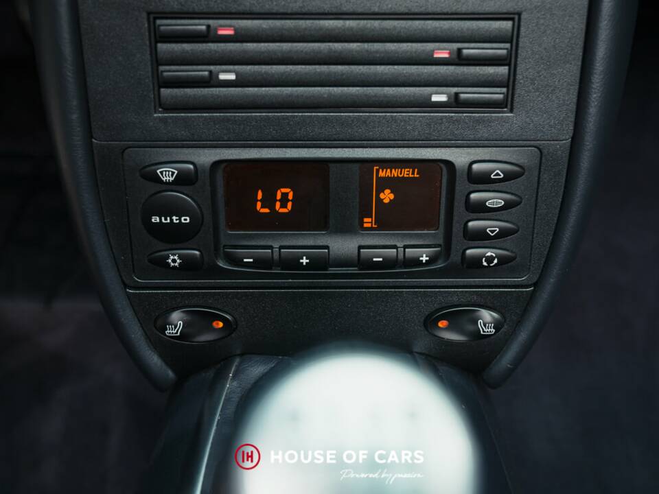 Imagen 23/25 de Porsche 911 Carrera (2004)