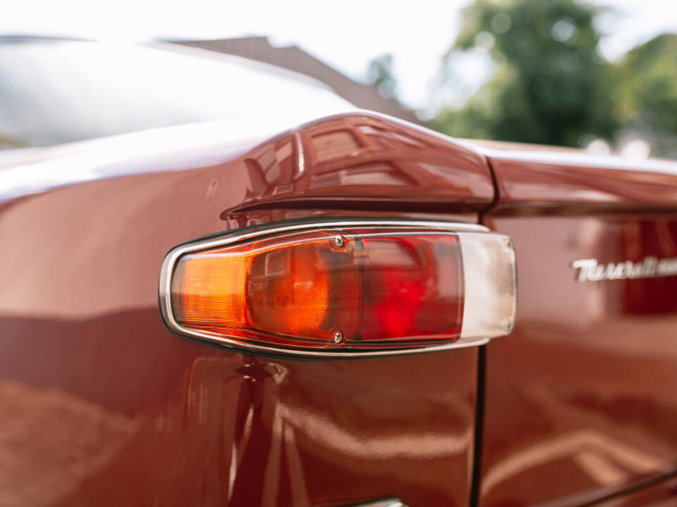 Image 25/62 of Maserati Quattroporte 4200 (1967)