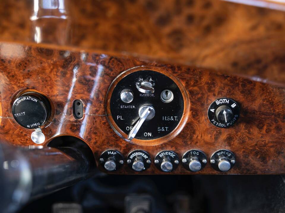Immagine 45/50 di Rolls-Royce Phantom III (1937)