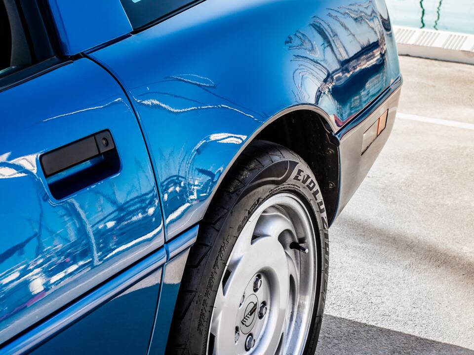 Afbeelding 10/22 van Chevrolet Corvette (1991)