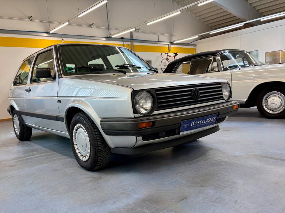Imagen 21/23 de Volkswagen Golf Mk II 1.3 (1987)