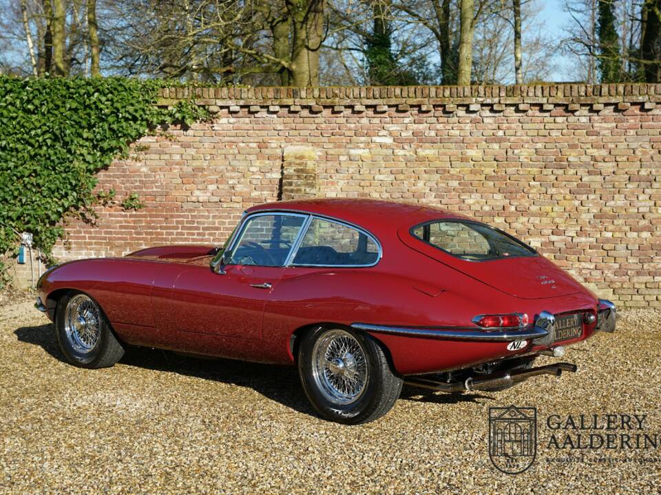 Imagen 49/50 de Jaguar E-Type (1968)